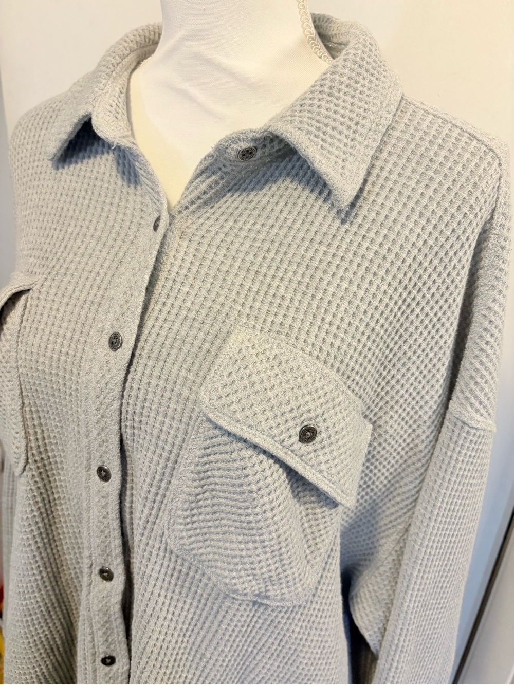 Aerie Gray Waffle Knit Oversized Button Down - Picture 3 of 7